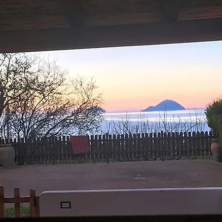 Country Monigio Lipari (Isola Lipari)